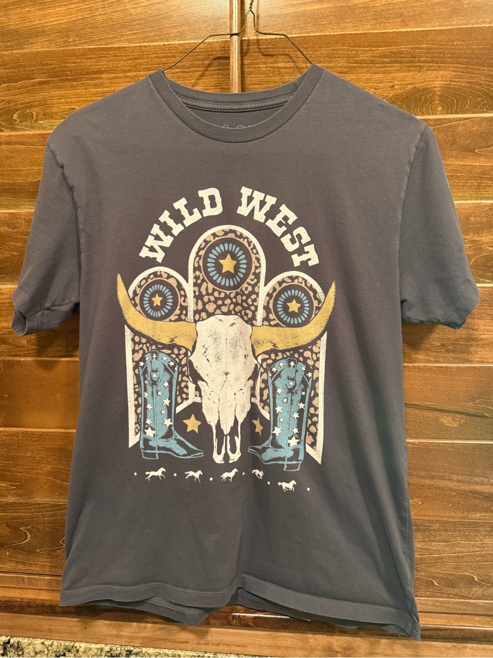 Wild West Graphic Tee - Gray Short Sleeve Women's Top